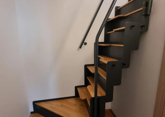 I Rooftop Terrace I Cohost